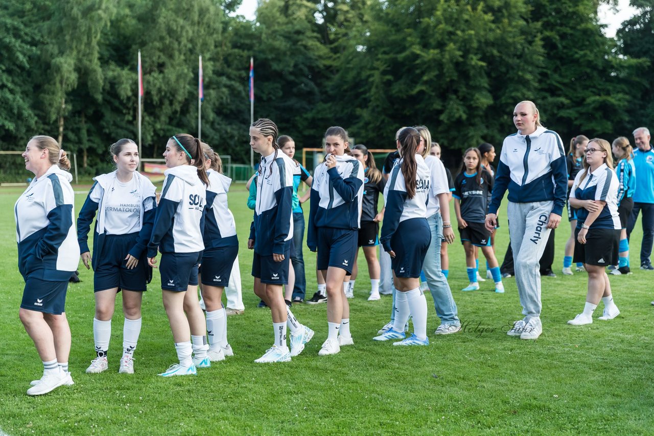 Bild 59 - Loewinnen Cup